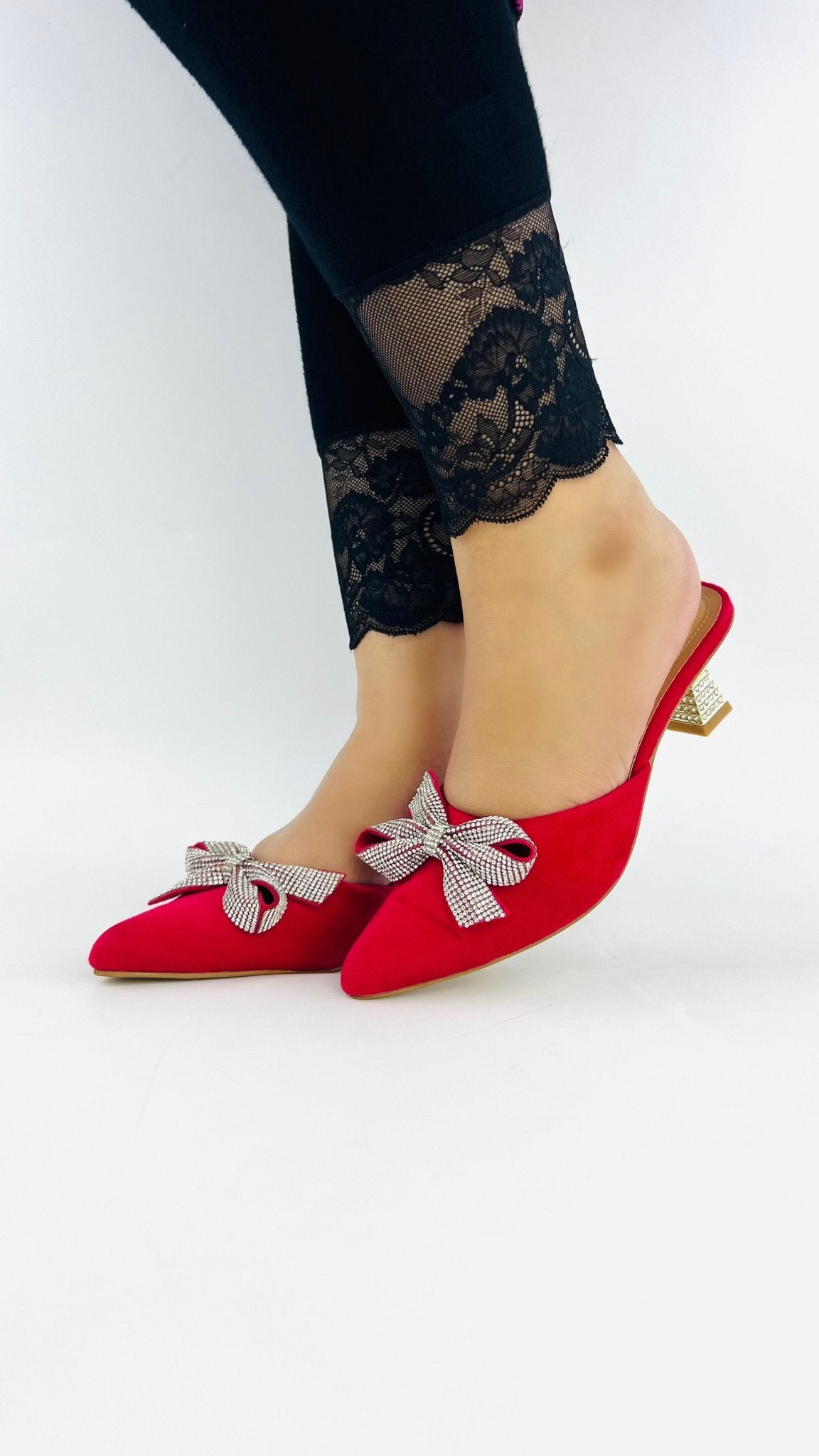 Velvet Bow Heel (Red) - Spunkz