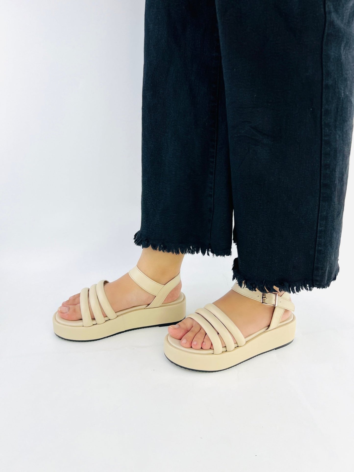 Beige Wedge (11027) - Spunkz