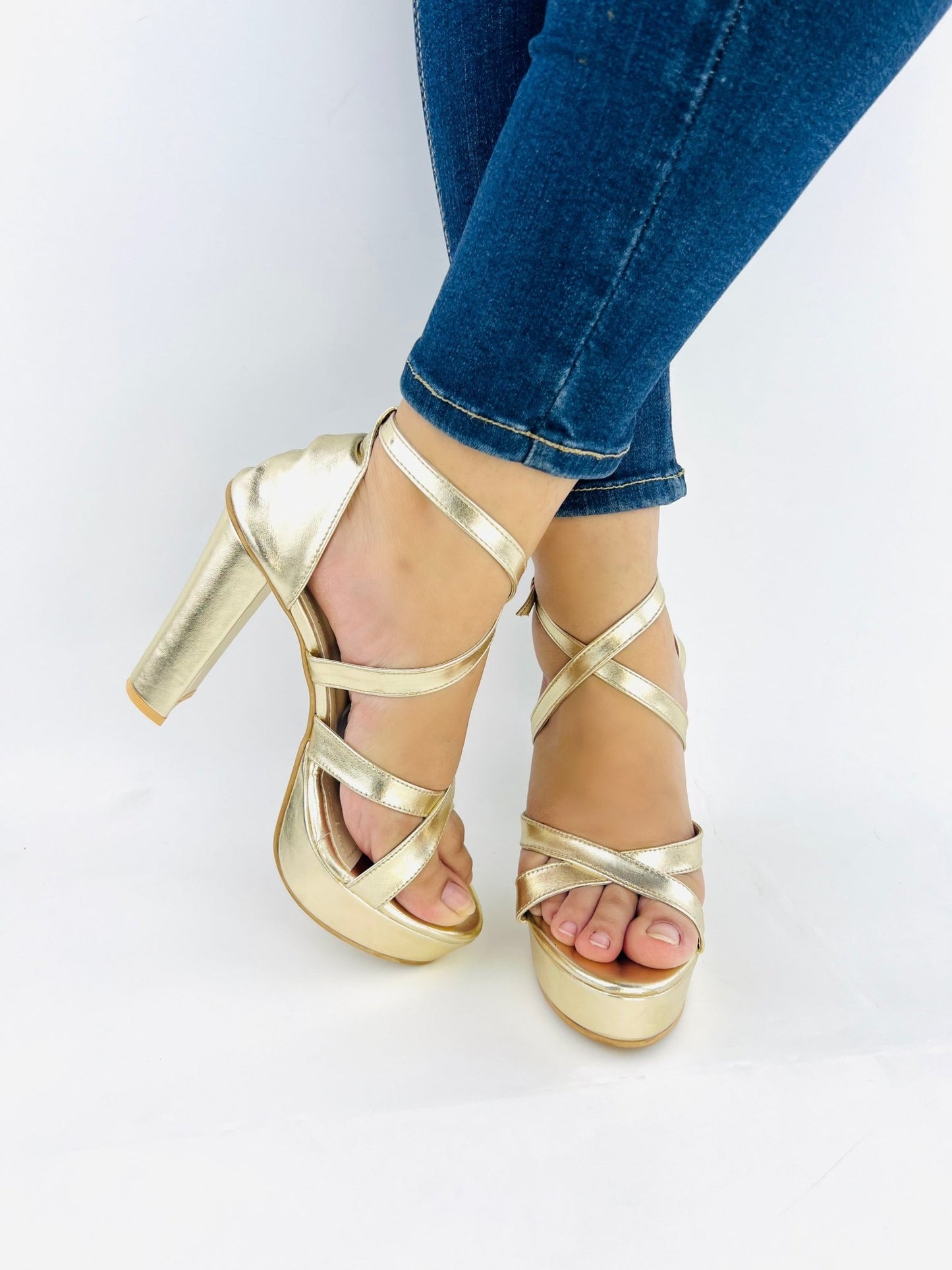 Strappy Gold Chunky Heel (11057) - Spunkz