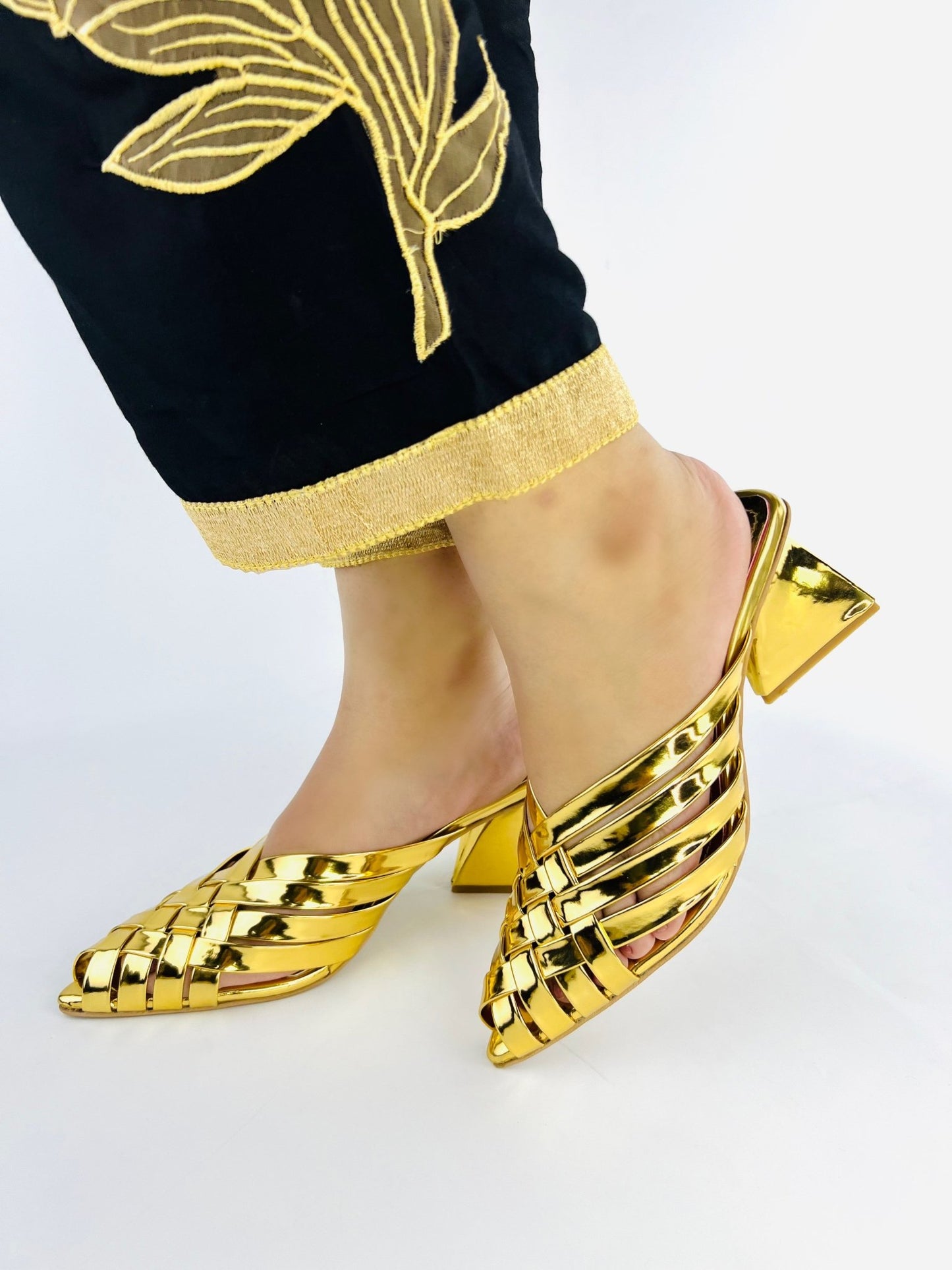 Alfie GOLD Heeled Sandals (11051) - Spunkz