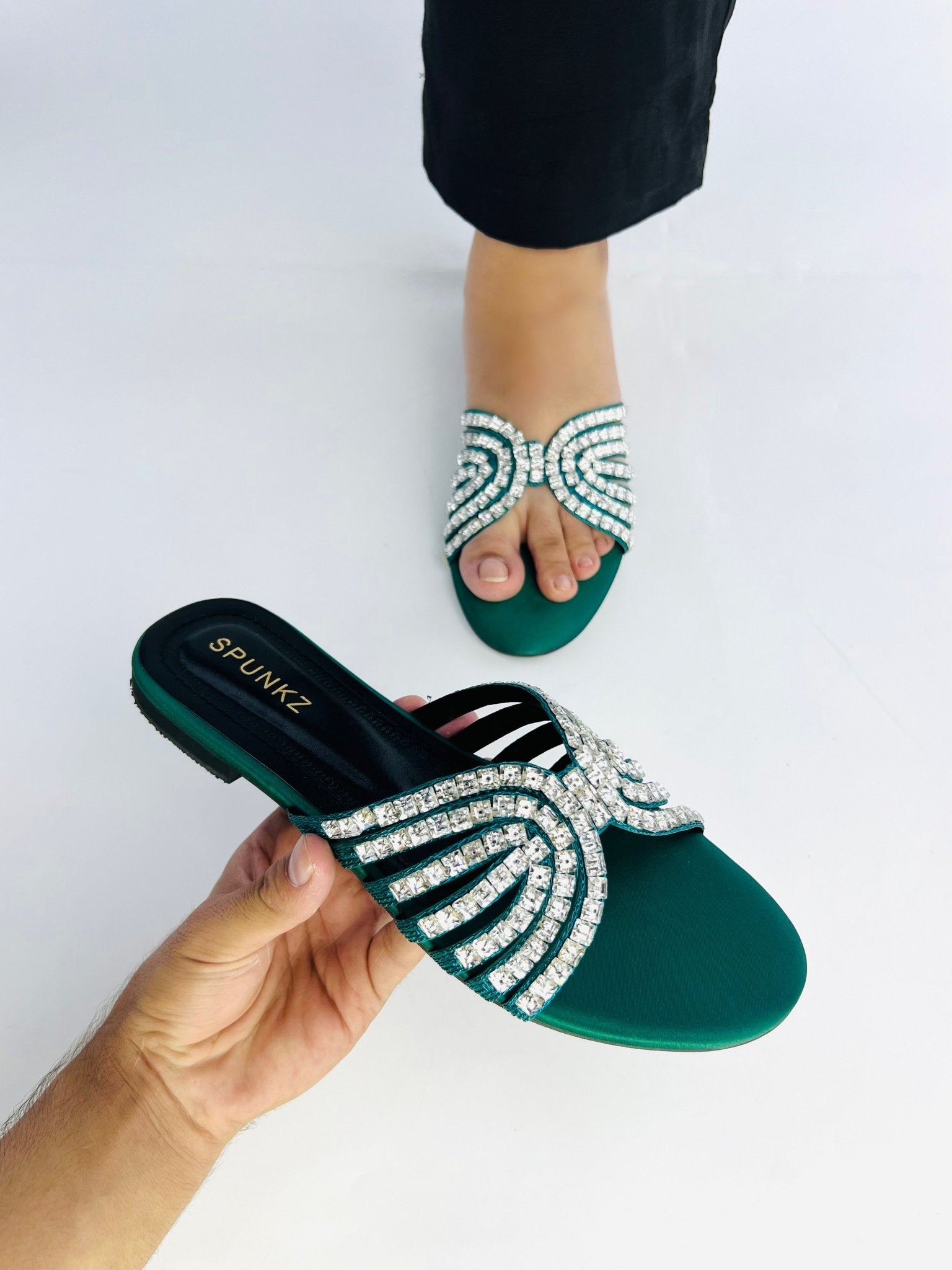 Jamie Green Flat Slippers (11035) - Spunkz