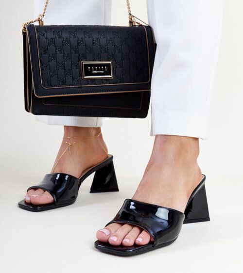 Black Block Heel Sandals - Spunkz