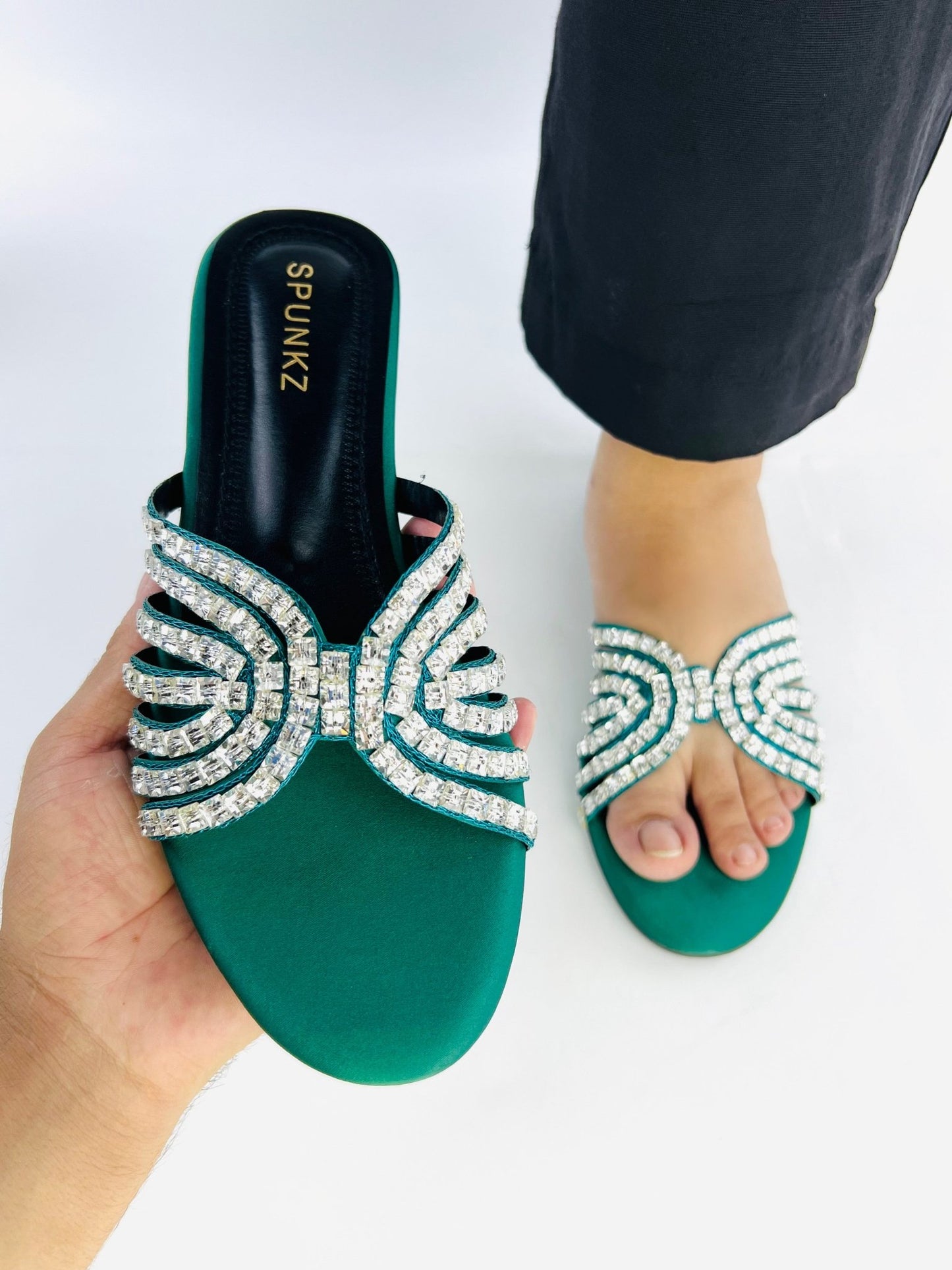 Jamie Green Flat Slippers (11035) - Spunkz