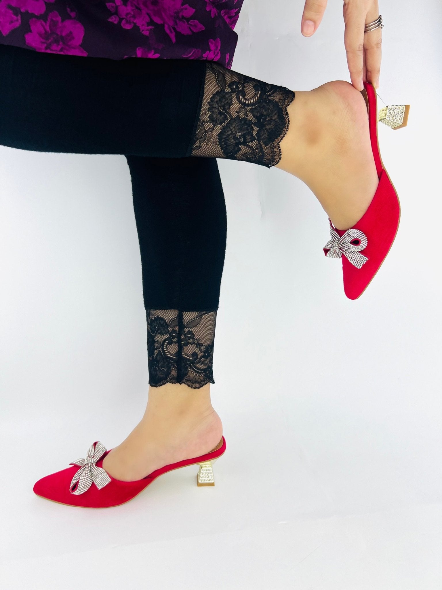 Velvet Bow Heel (Red) - Spunkz