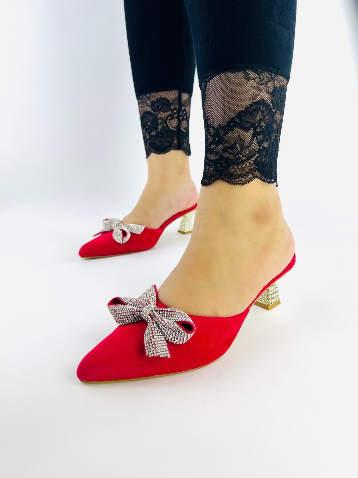 Velvet Bow Heel (Red) - Spunkz