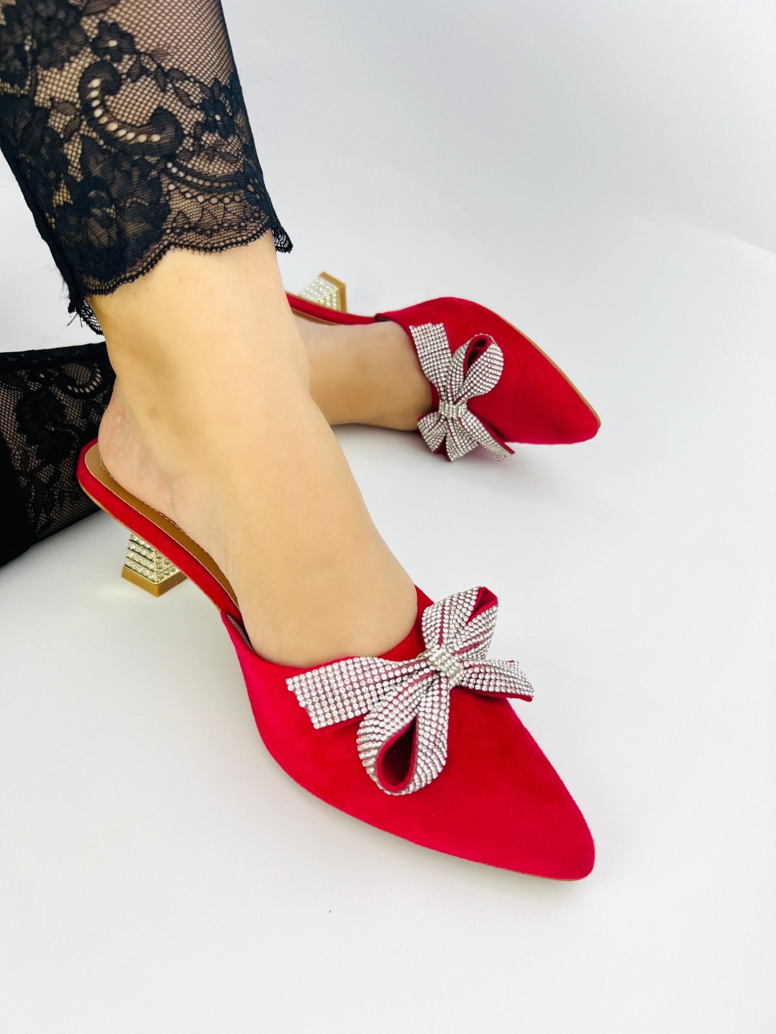 Velvet Bow Heel (Red) - Spunkz