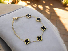 Black Clover Bracelet - Spunkz