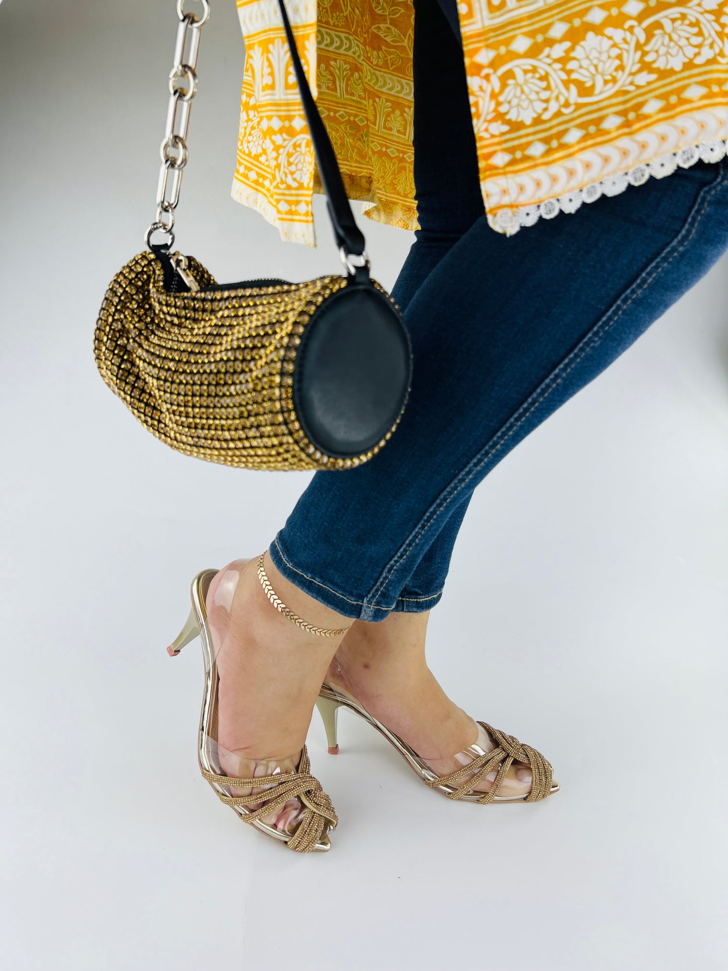 Diva Gold Cinderella Shoes - Spunkz