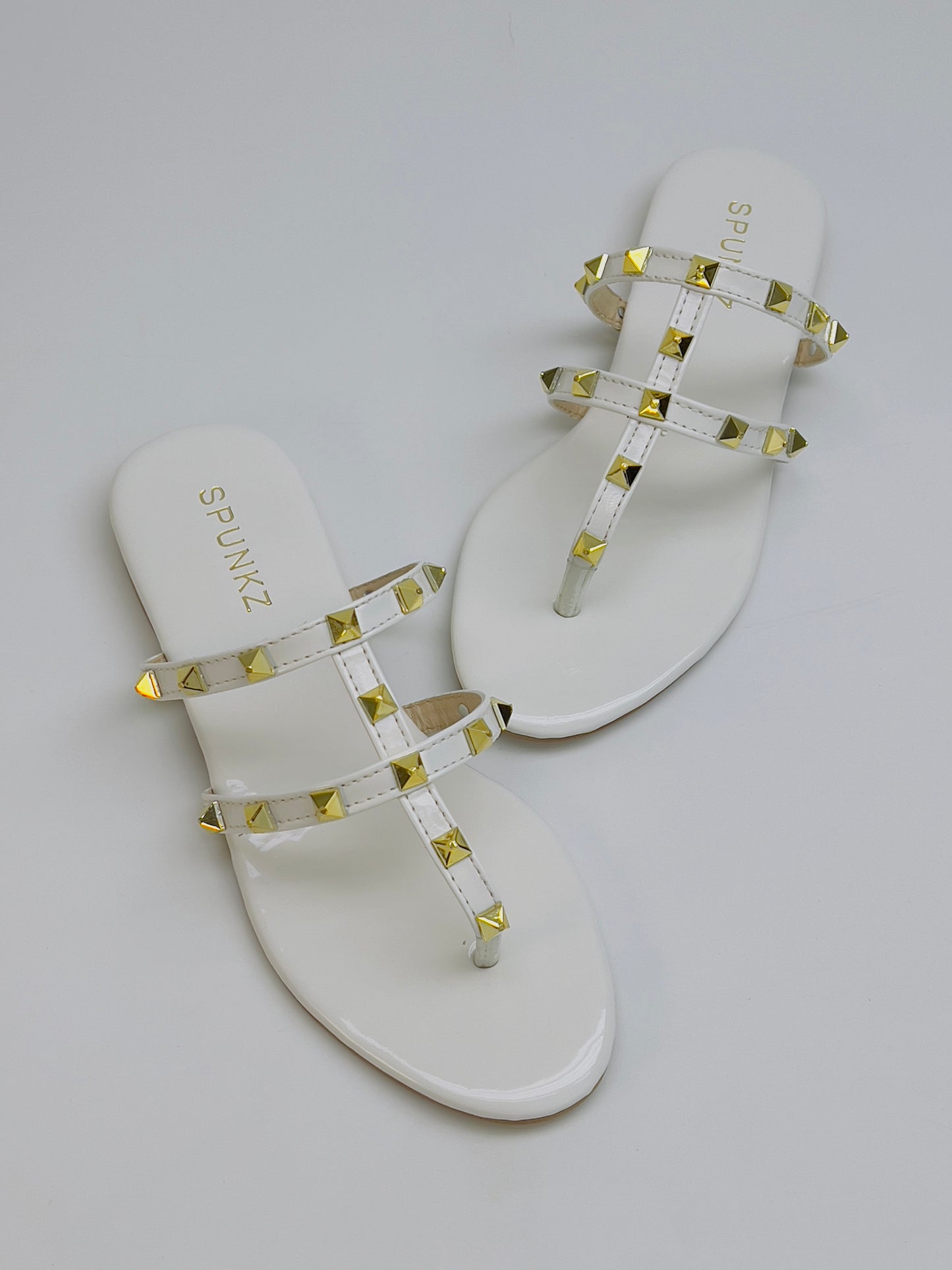 Rockstud White Thong
