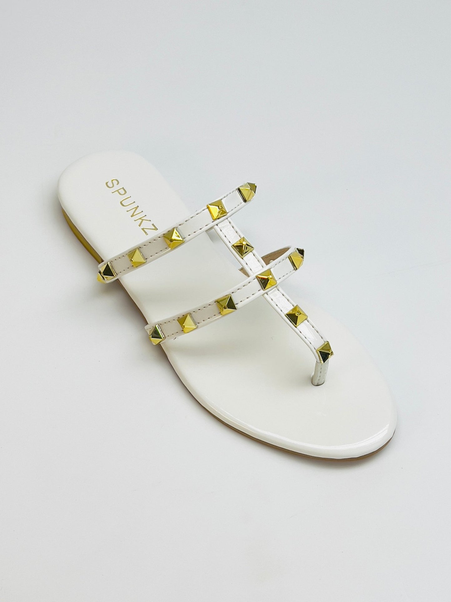 Rockstud White Thong Slides - Spunkz