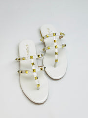 Rockstud White Thong Slides - Spunkz