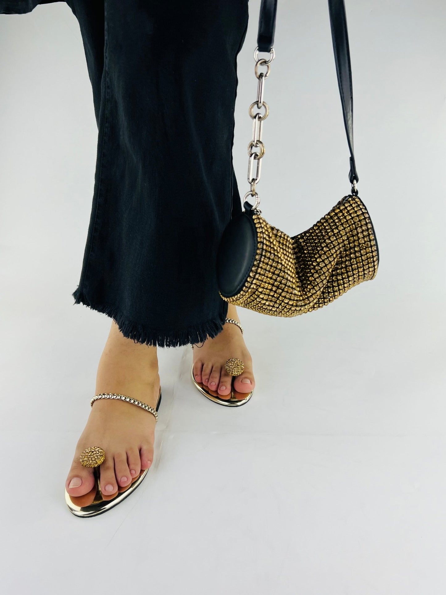 Zinia Gold Toe Ring Flat Slides (11016) - Spunkz