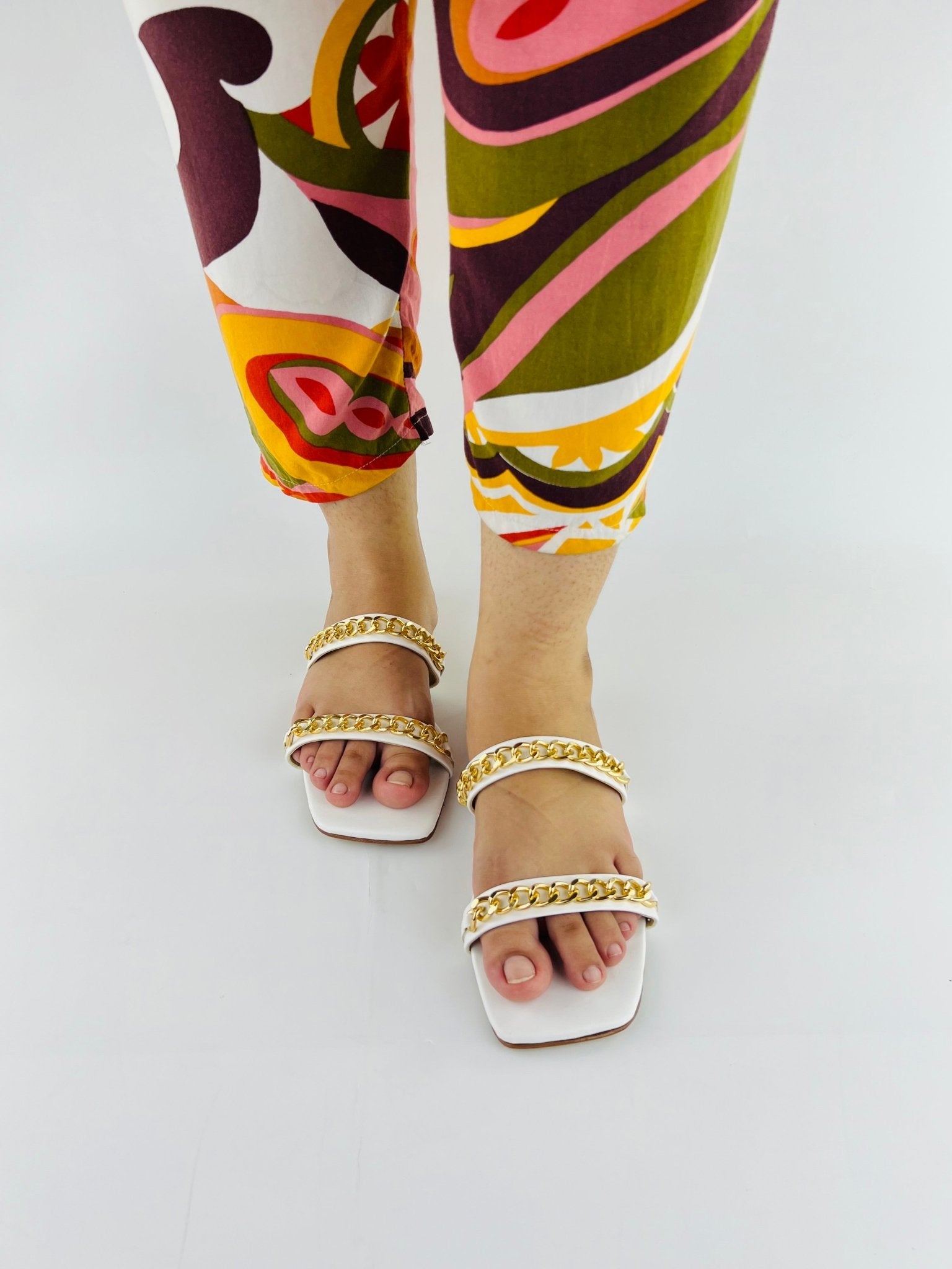Ziva White Flat Slippers (11038) - Spunkz