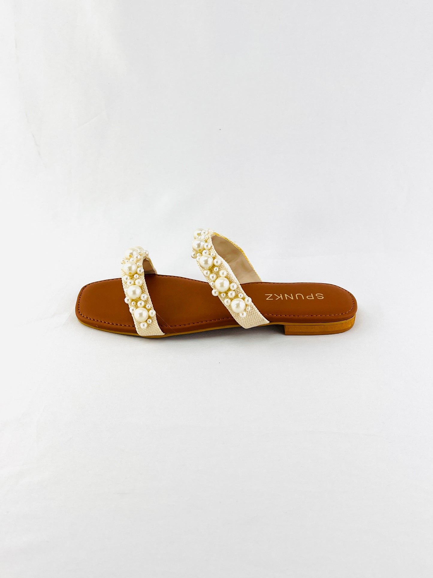 Pearl Flats Slippers