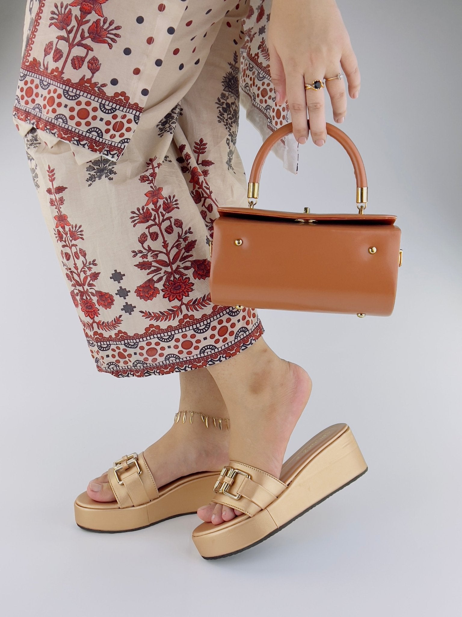 Chain Wedge Gold - Spunkz