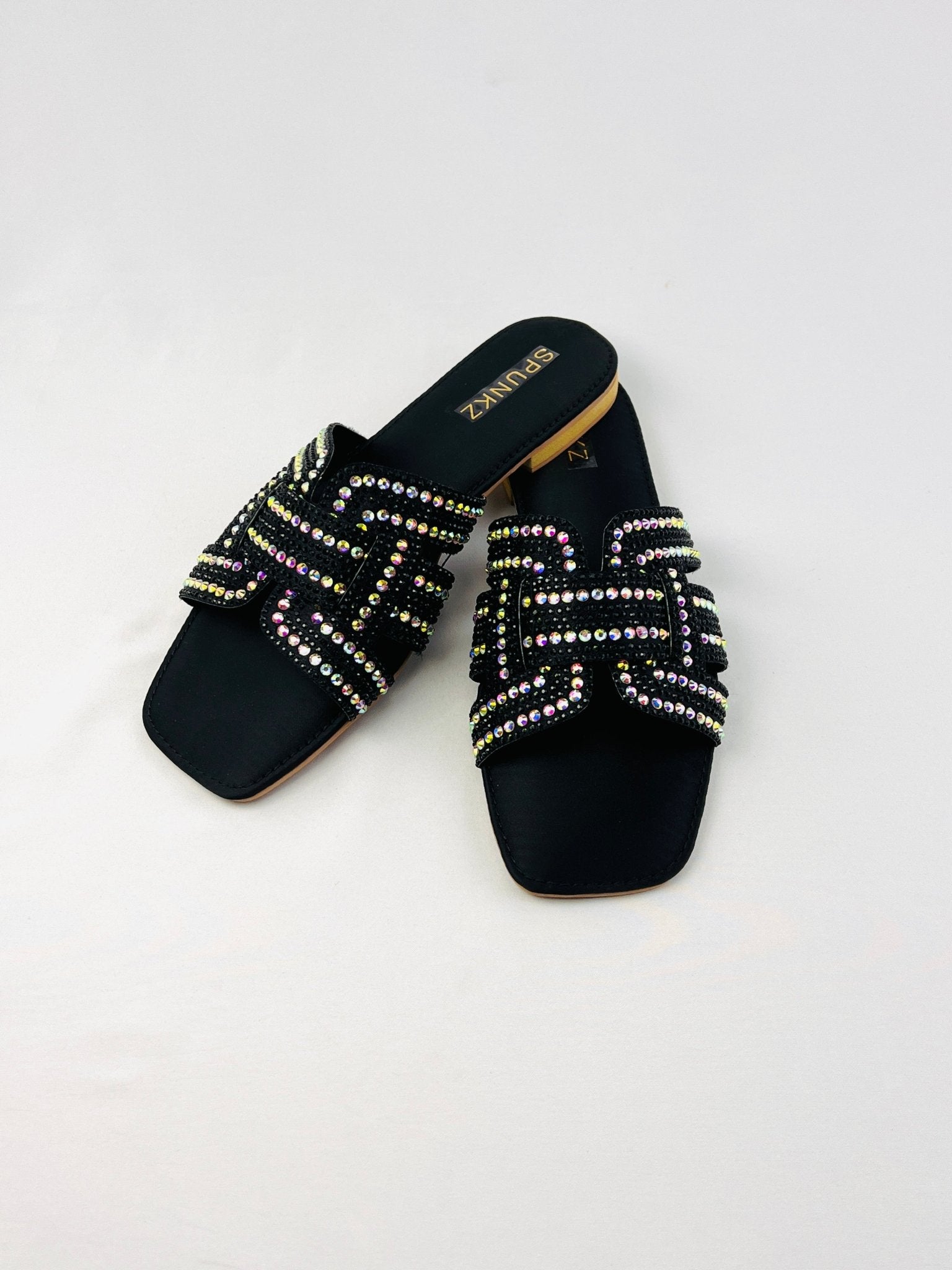 Rhinestone Straps Black Slipper - Spunkz