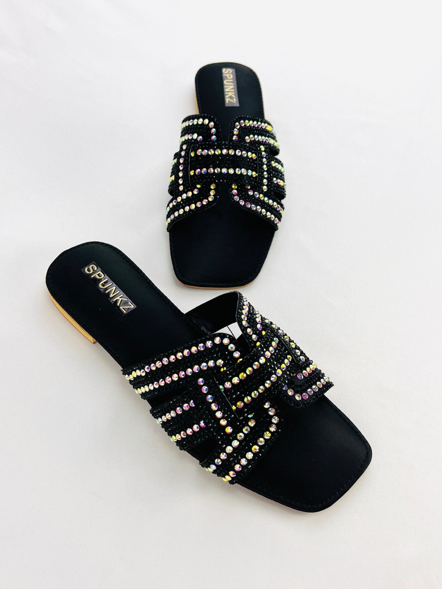Rhinestone Straps Black Slipper - Spunkz