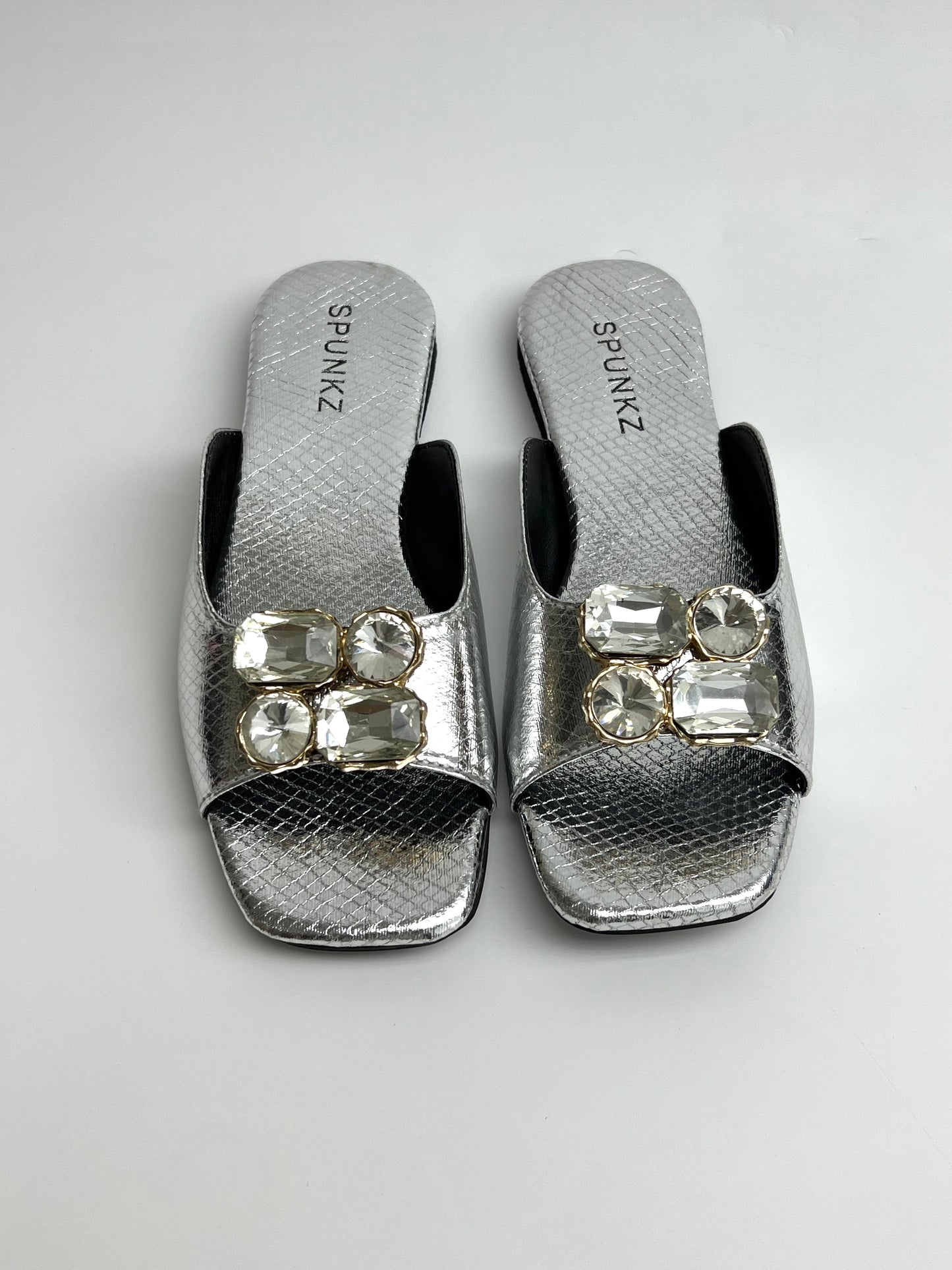 Silver Crocs Diamond