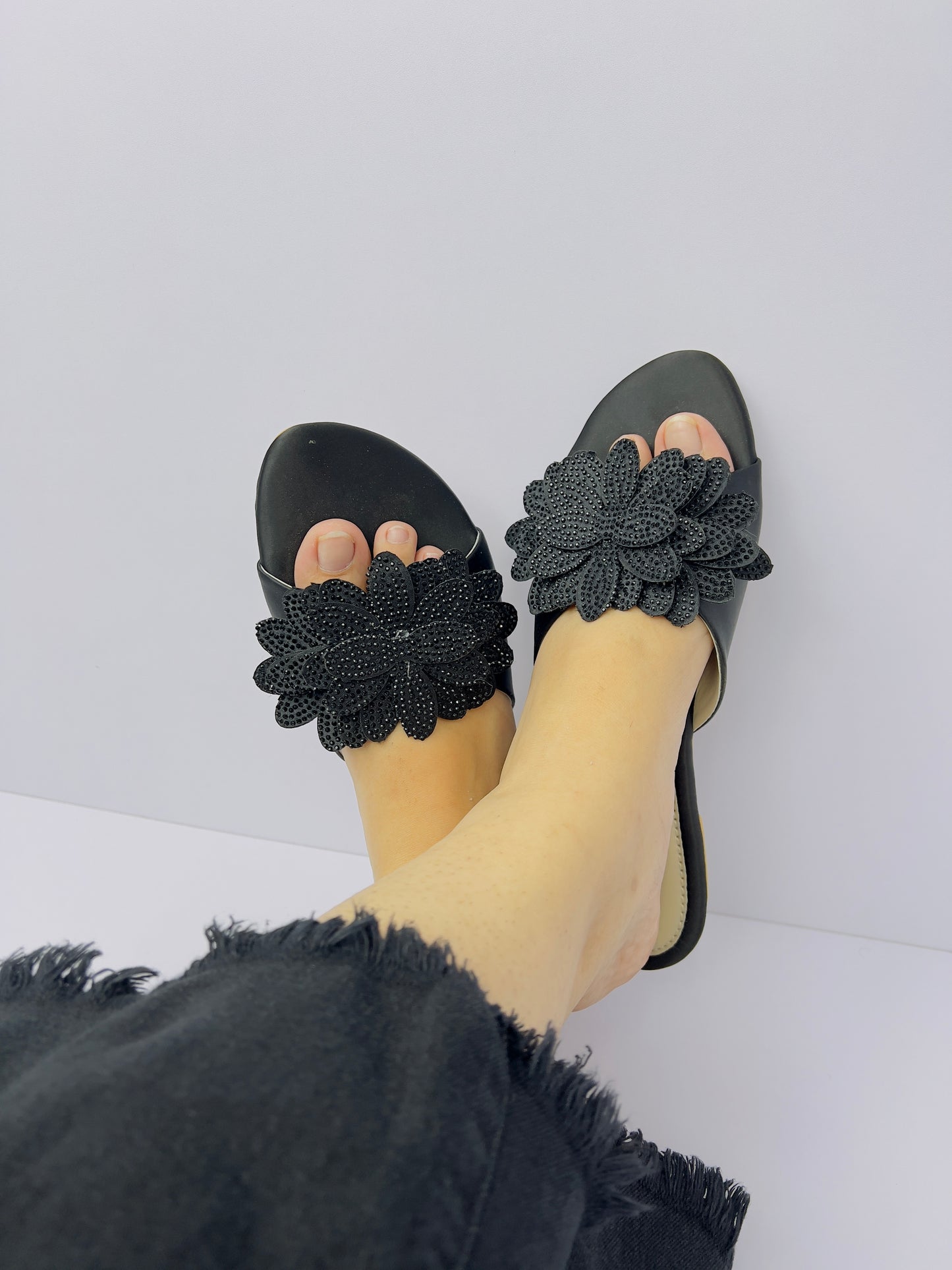 Melena Black Shiny Diamante Flower Slides-11030