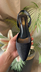 Signature Black 90068