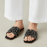 Rhinestone Straps Black Slipper - Spunkz