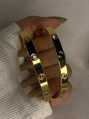 Gold Classic Love Bracelet - Spunkz