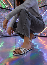 Nuur Silver Flat Slippers