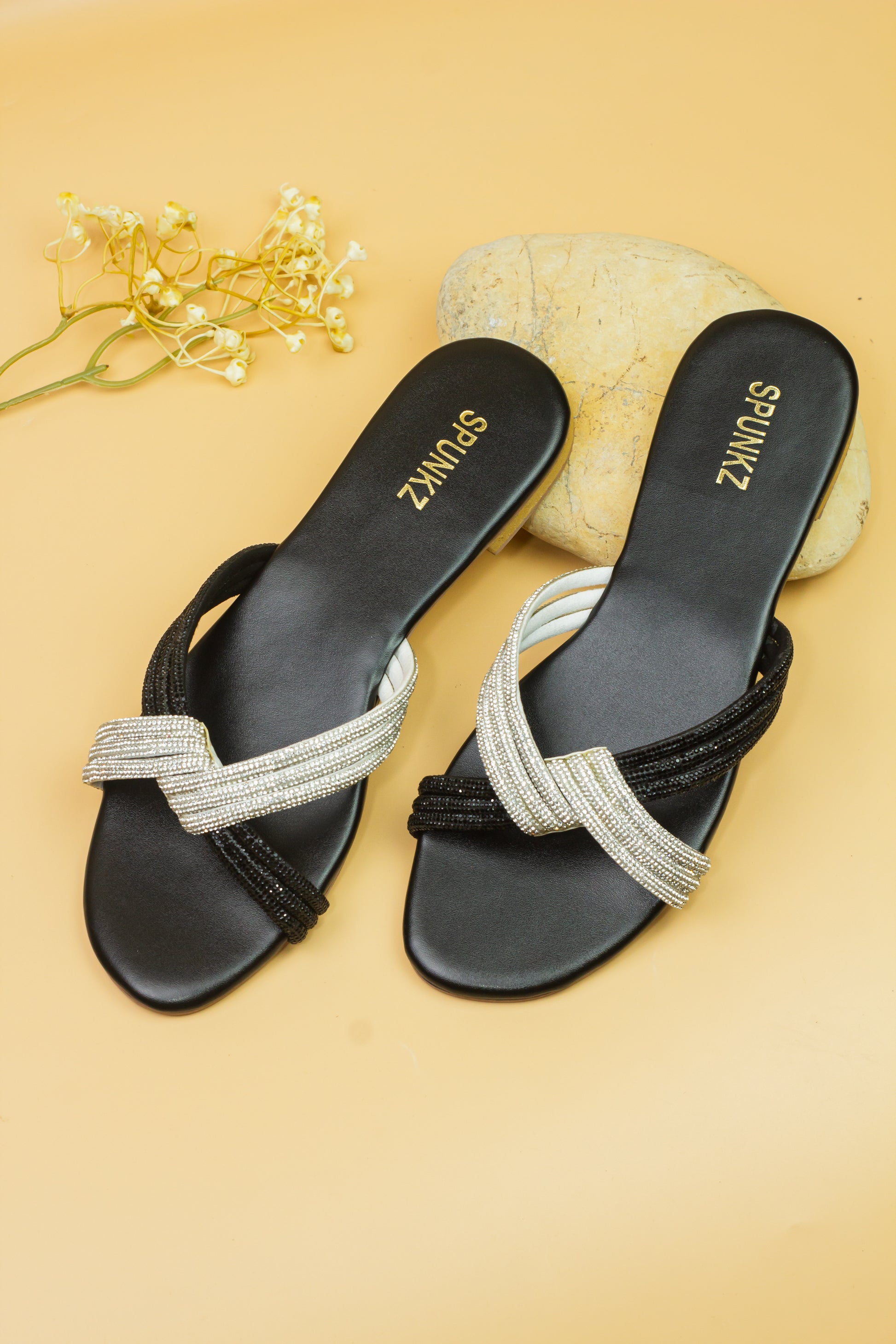 Silver Black Knot Slippers - Spunkz