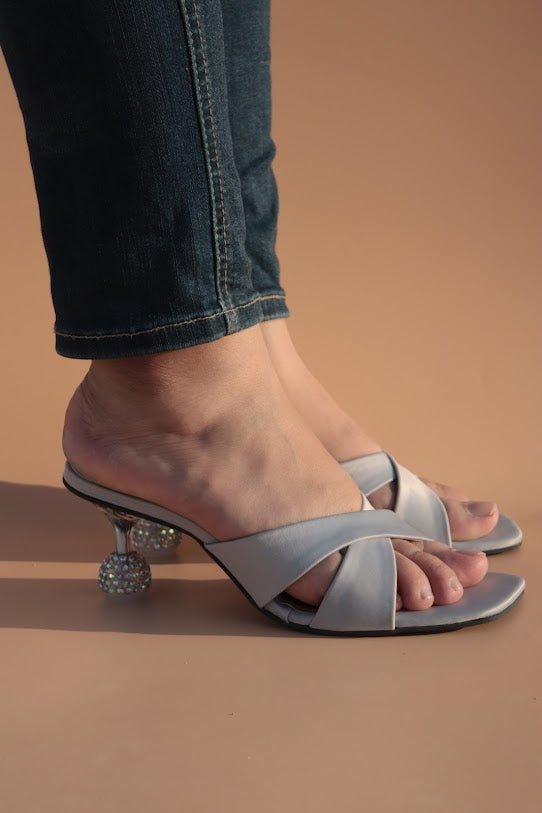 Yes Darling White (11018) - Spunkz