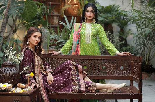 Matching Spunkz Pumps with Kayseria Ensembles - Spunkz