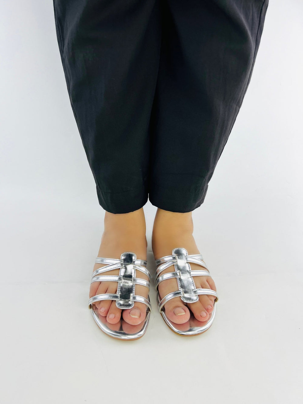 Bella Silver flat sandals (11075) - Spunkz