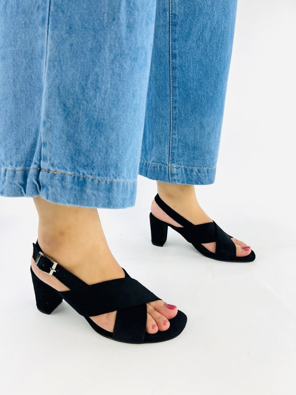 Black Sandals (11024) - Spunkz