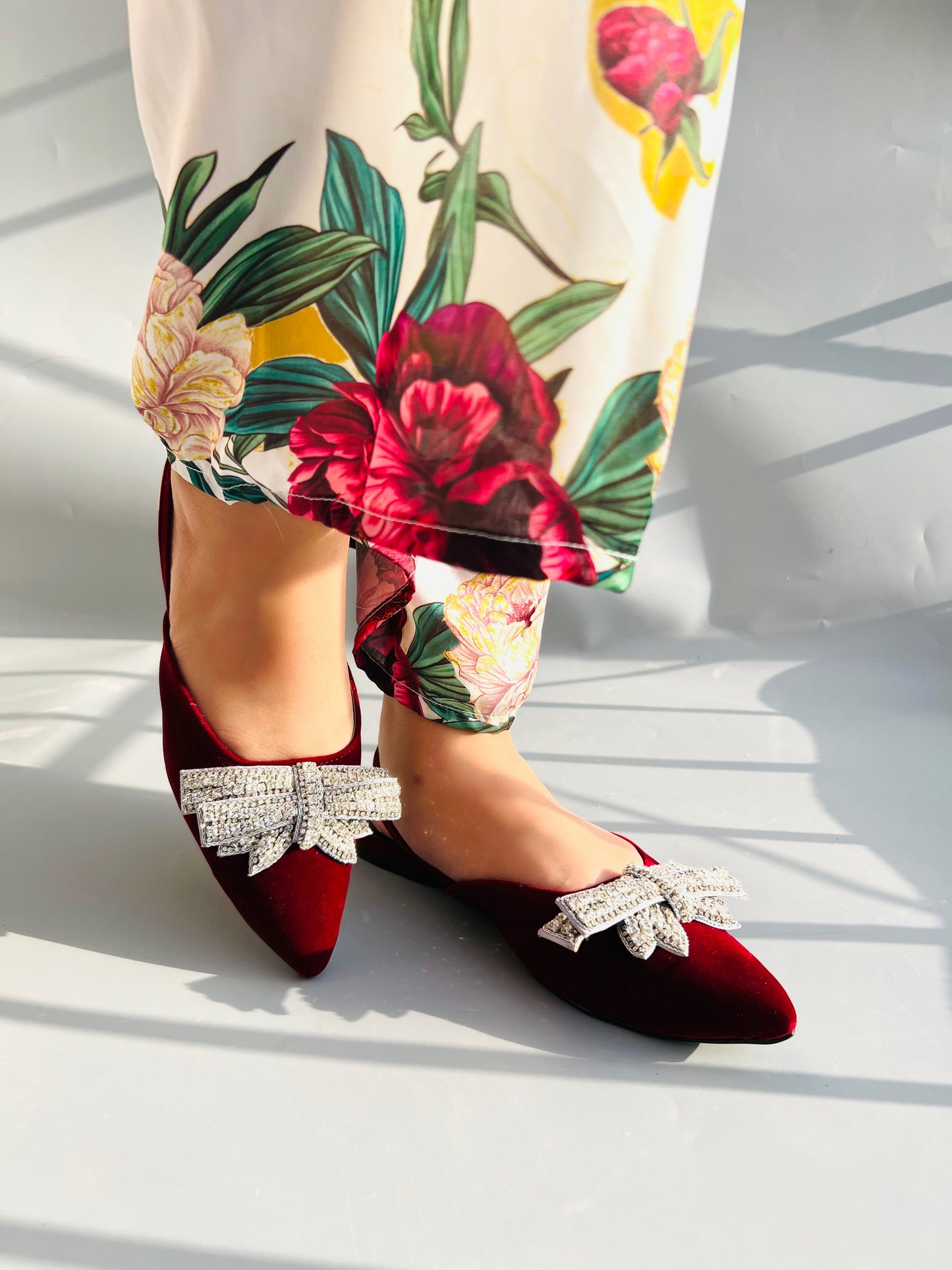 Spunkz Diamond Stones Bow Tie Maroon Slingback Flats