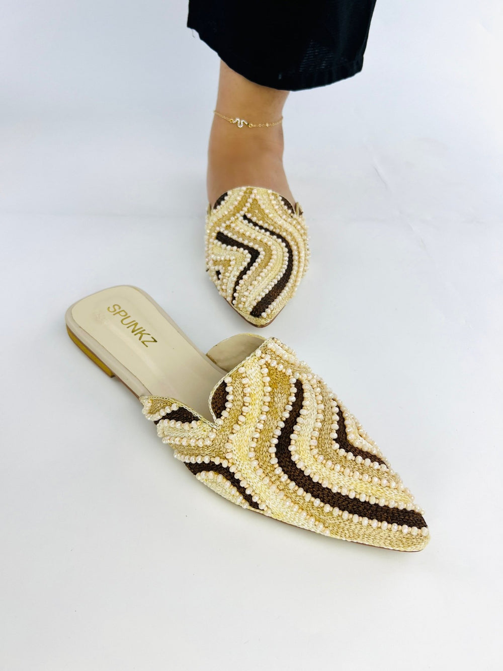 Beige Mules (11040) - Spunkz