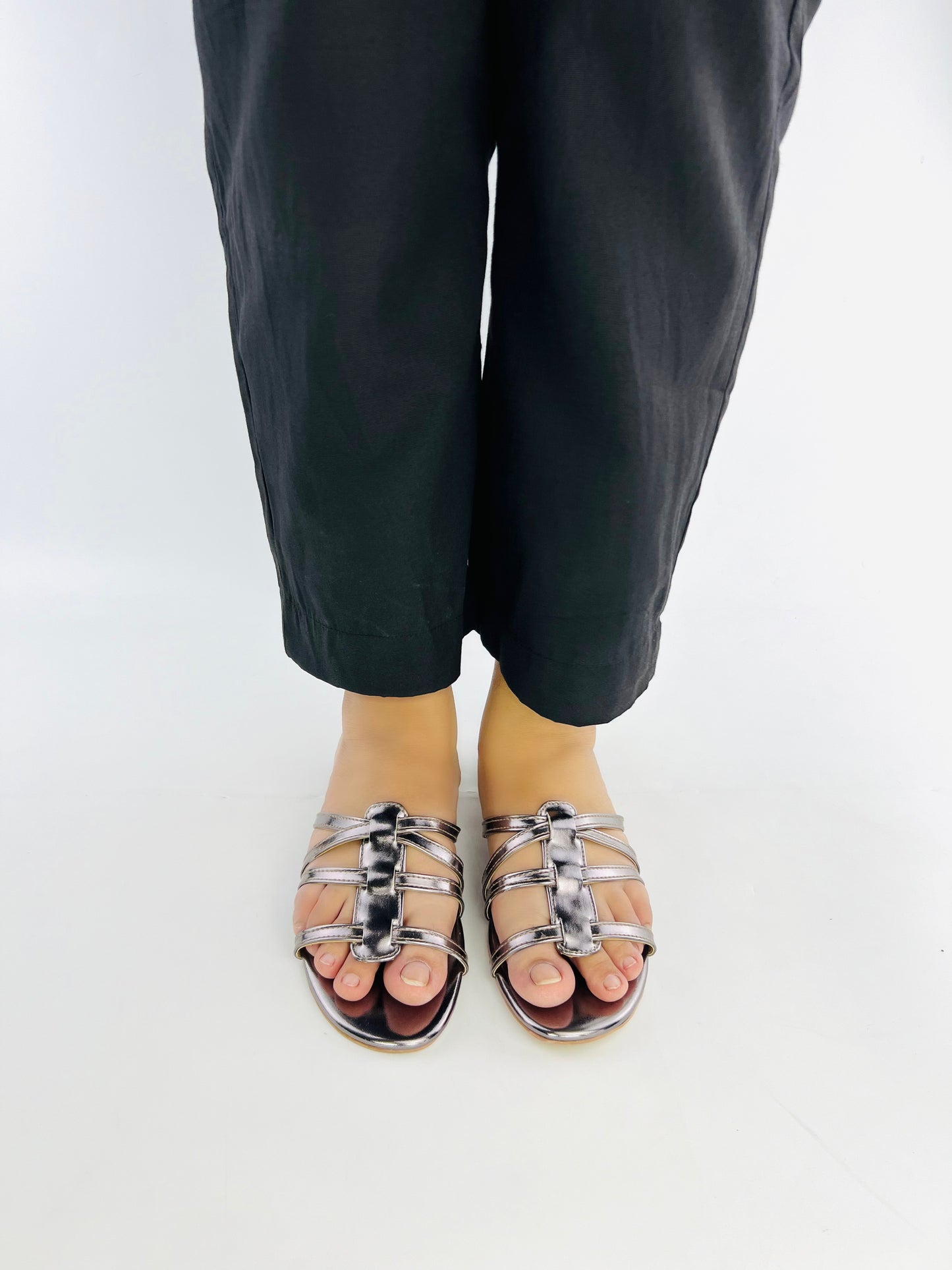 Spunkz Bella Grey Round Toe Twisted Straps Flat Slides