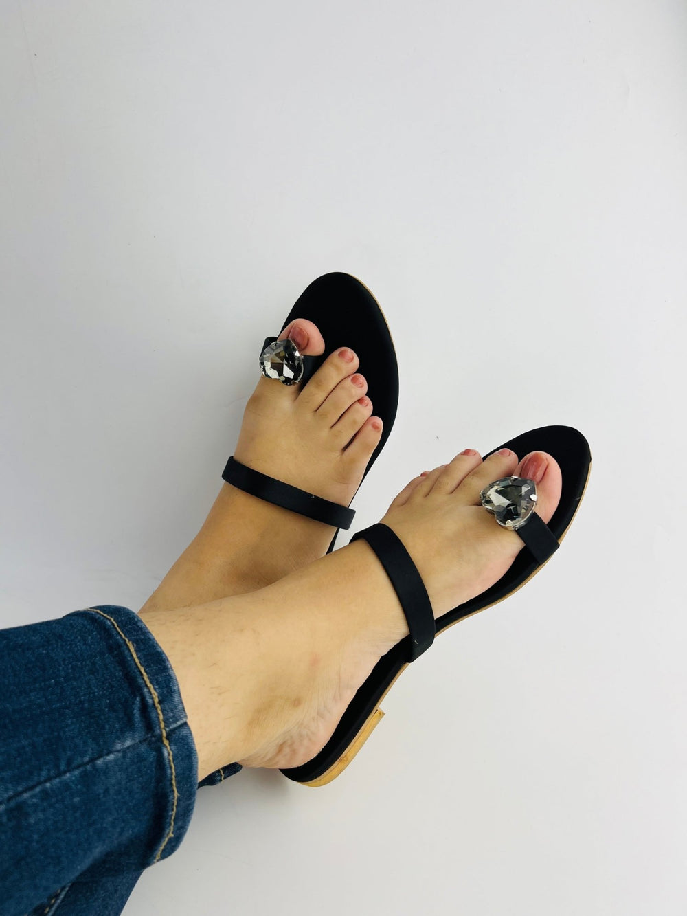 Heart Black Toe Ring Slides (11076) - Spunkz