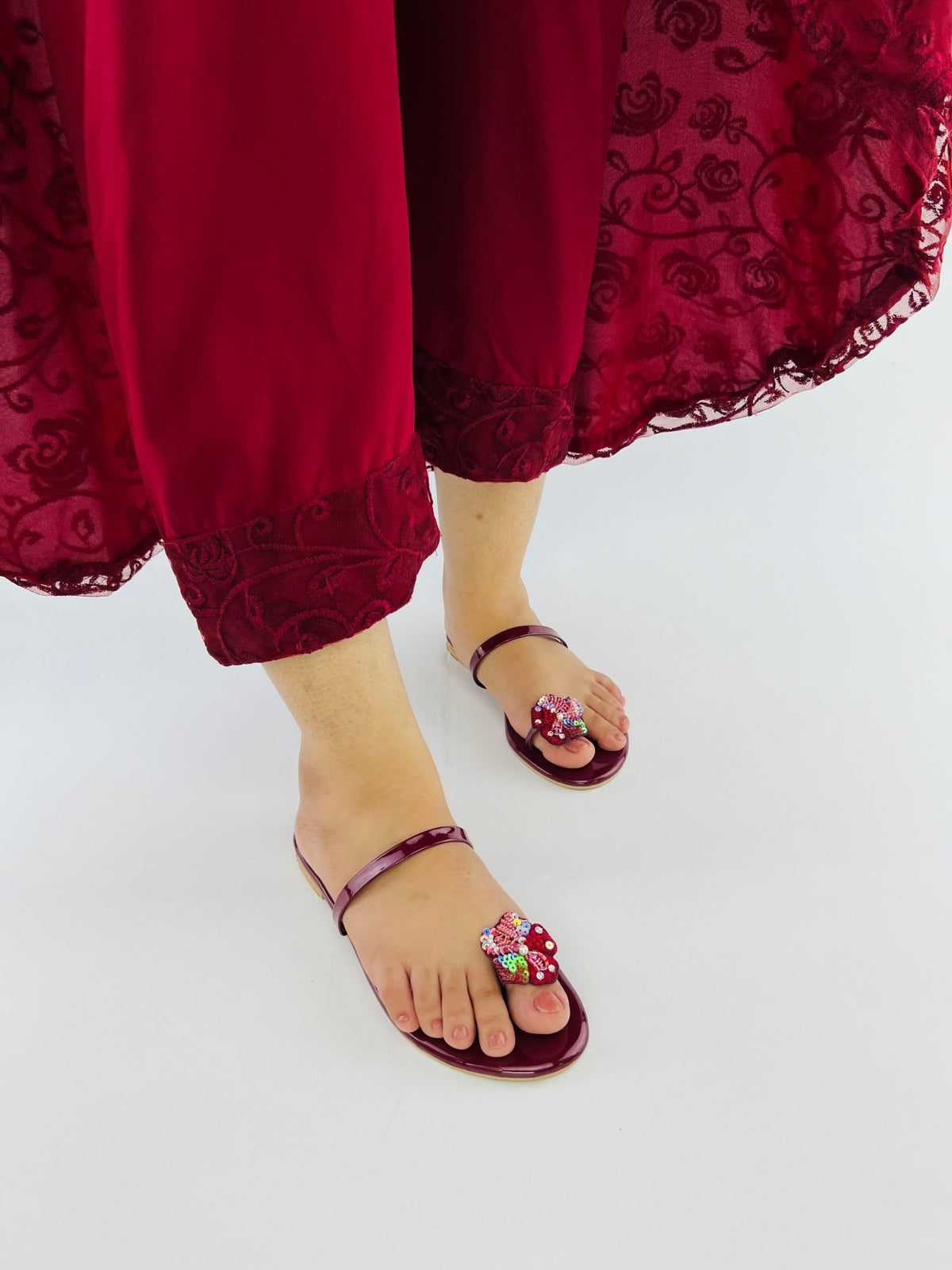 Floral Maroon Slippers (11014) - Spunkz