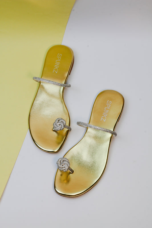 Cyra Shiny Gold Sparkly Twist Knotted Toe Ring Flat Slides