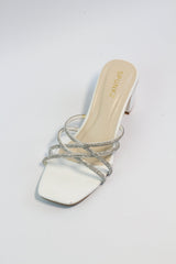 Alba White (11052) - Spunkz