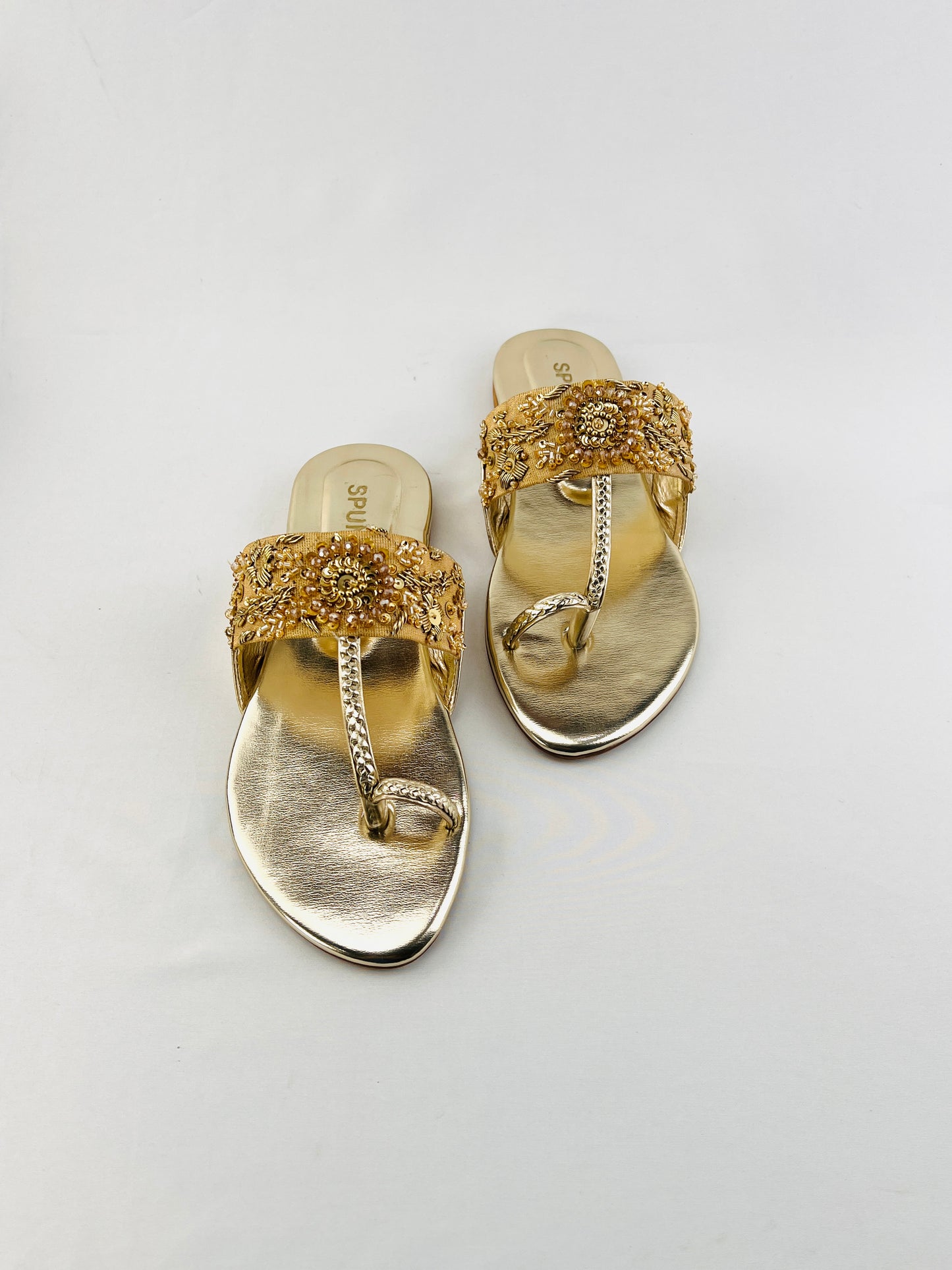 kolhapuri chappal (Golden)