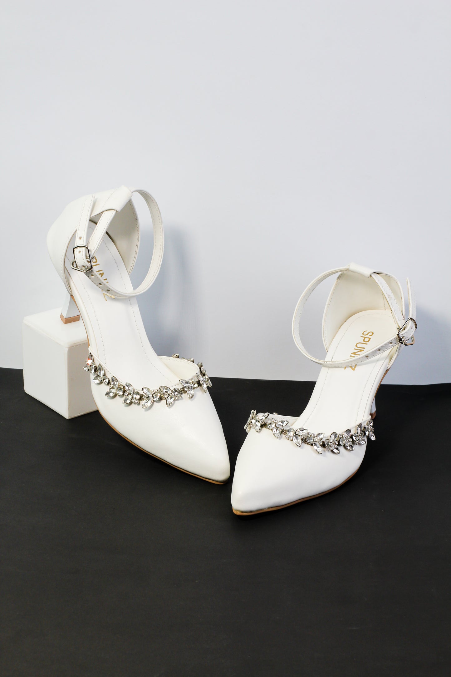 White Petal Flowers Studded Pointed Toe Ankle Strap Leather Heels - Spunkz