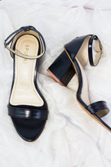 Liza Black (11031) - Spunkz