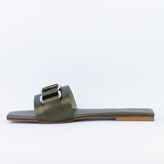 Chain Link Khaki Slippers - Spunkz
