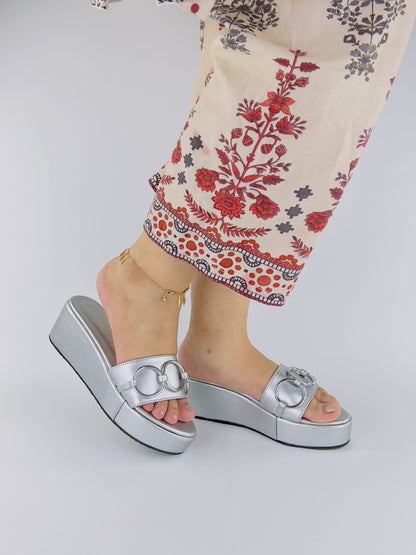 Spunkz Silver Chain Link Platform Wedge Slides - Spunkz