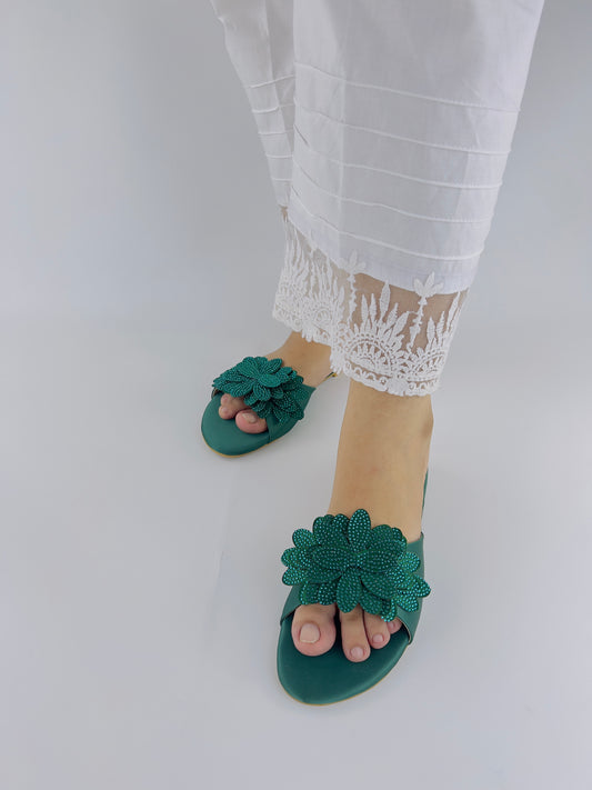 Melena Shiny Diamante Flower Green Flat Sliders - Spunkz