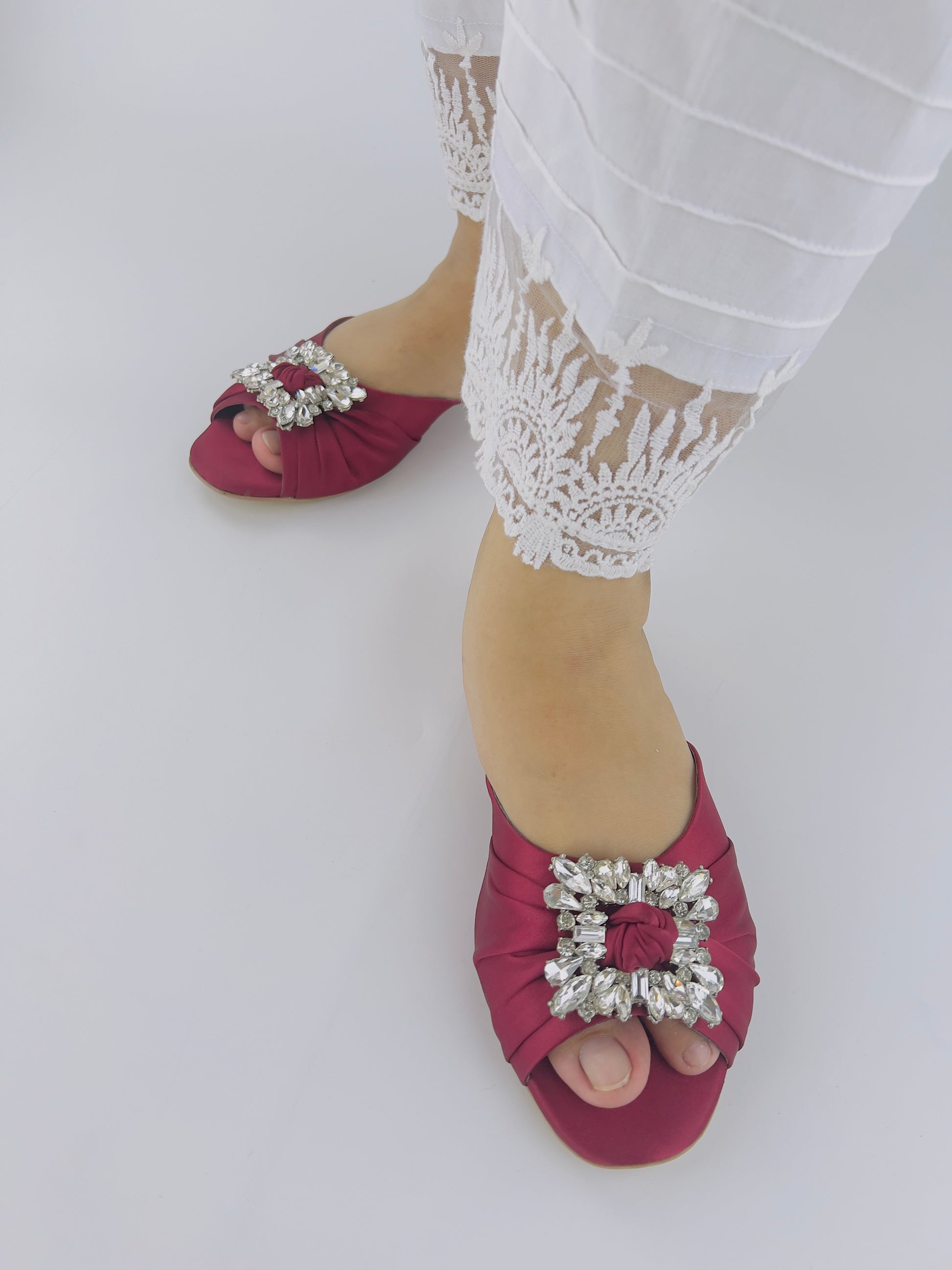 Spunkz Peep Toe Crystal Brooch Burgundy Flat Slippers - Spunkz