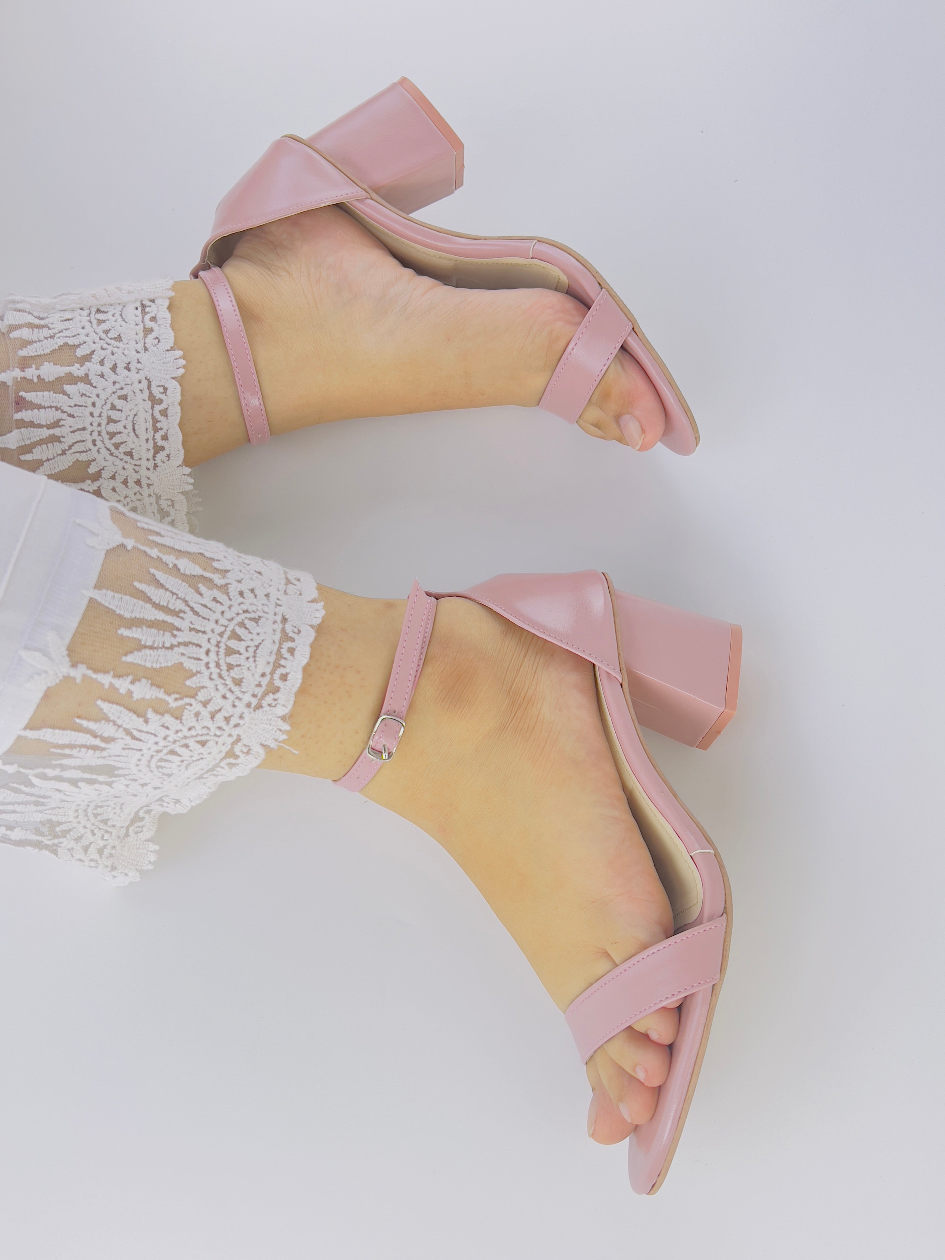 Low pink block heels best sale