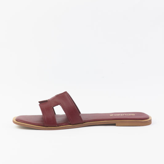 Hania Iconic H Style Oran Flat Slides in Maroon - Spunkz