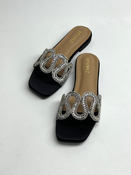 Cross Strap Black Slippers - Spunkz