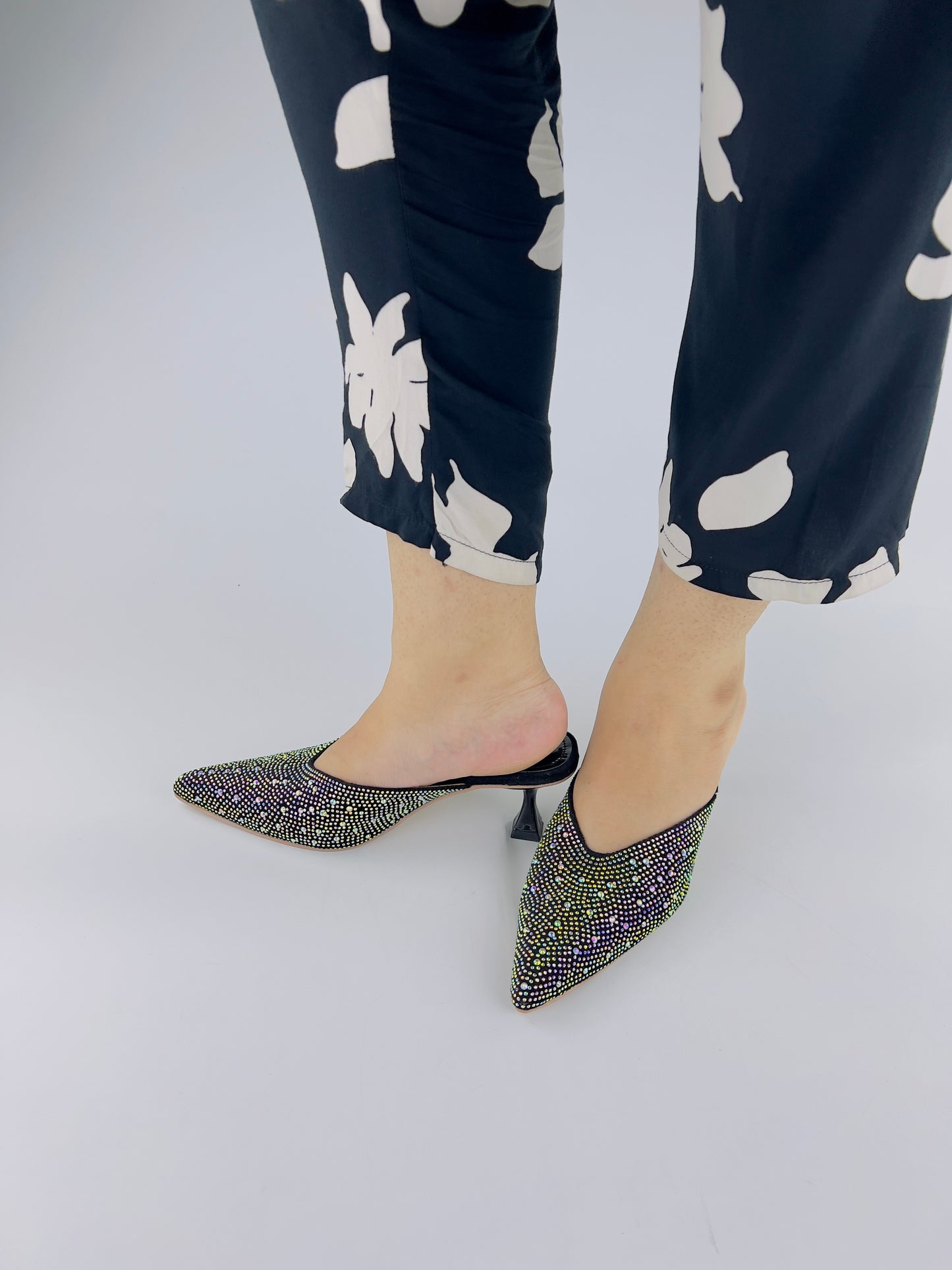 Black Diamond Rhinestone Decor Mules - Spunkz